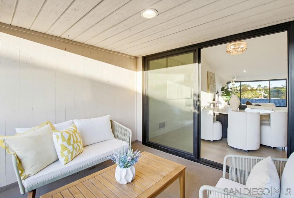 585 Sierra Ave - photo 11