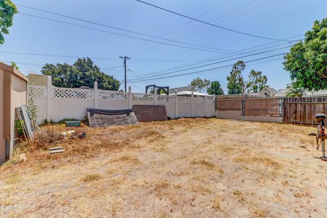 320 W Lemon Avenue, Monrovia CA: https://media.crmls.org/mediaz/a78c0c35-4dc4-4558-9a19-b2979ca2a3fe.jpg