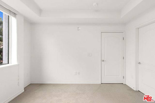 629 Traction Avenue, Los Angeles CA: https://media.crmls.org/mediaz/a78c51e1-6456-430d-9c0a-5a59a827cce1.jpg