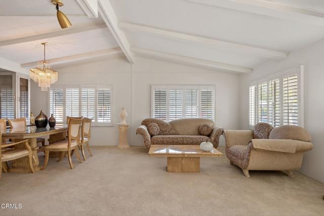 Detail Gallery Image 9 of 34 For 8 Calle Fronte #204,  Camarillo,  CA 93012 - 2 Beds | 2 Baths