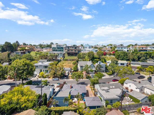 11963 Woodbine Street, Los Angeles CA: https://media.crmls.org/mediaz/a78d51ca-861b-4c7d-96b9-d46782c599f0.jpg