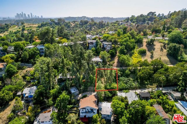 0 W Avenue 44, Los Angeles CA: https://media.crmls.org/mediaz/a78d6512-e49f-4a93-9377-b70ff5b137c1.jpg
