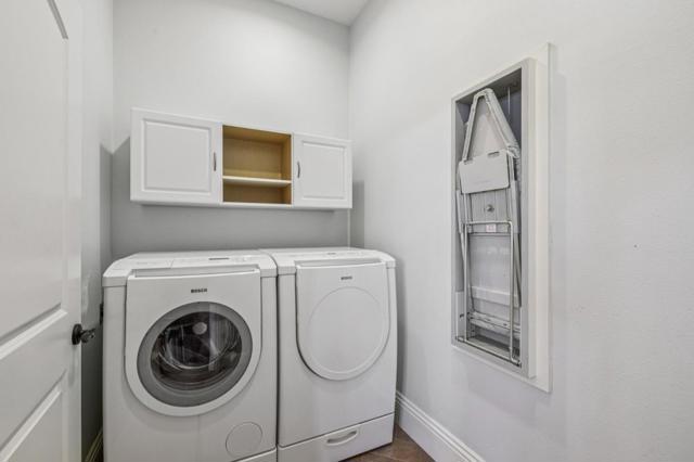 414 Belleville Boulevard, Half Moon Bay CA: https://media.crmls.org/mediaz/a78df276-78e5-426a-b6e5-158d068dcd4e.jpg