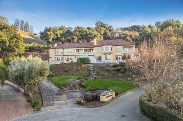 385 Atherton Way, Morgan Hill CA: https://media.crmls.org/mediaz/a78e23b2-6b49-4692-8f47-5b6fda28ddfe.jpg