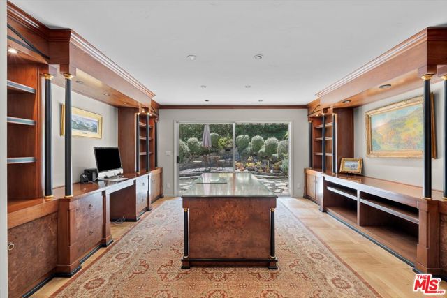 19 Caballeros Road, Rolling Hills, California 90274, 5 Bedrooms Bedrooms, ,3 BathroomsBathrooms,Residential,Sold,Caballeros,25581187