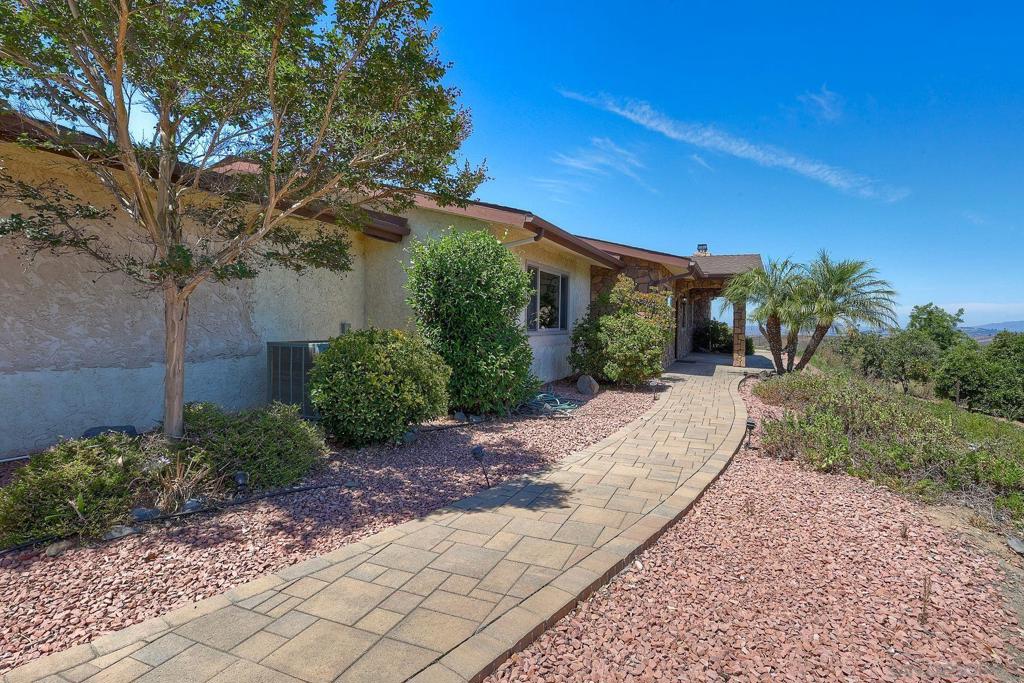 MLS #250034774SD image #32