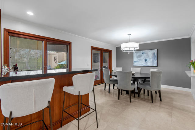 1635 Ryder Cup Drive, Westlake Village CA: https://media.crmls.org/mediaz/a7917a59-1033-412f-8651-c4b2700c4b67.jpg