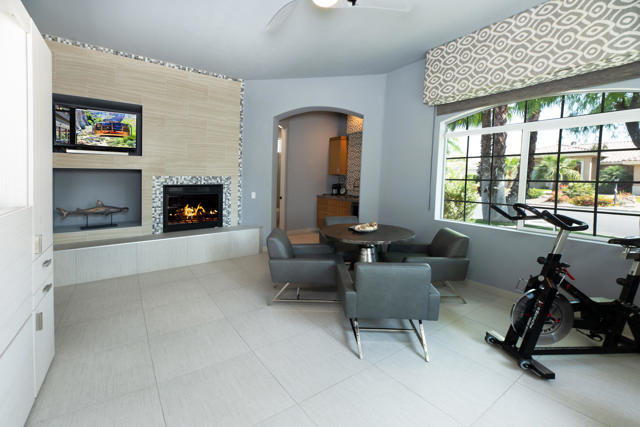 12 Varsity Circle, Rancho Mirage CA: https://media.crmls.org/mediaz/a7917ed1-1b30-41a1-8e09-133c1d38cdea.jpg
