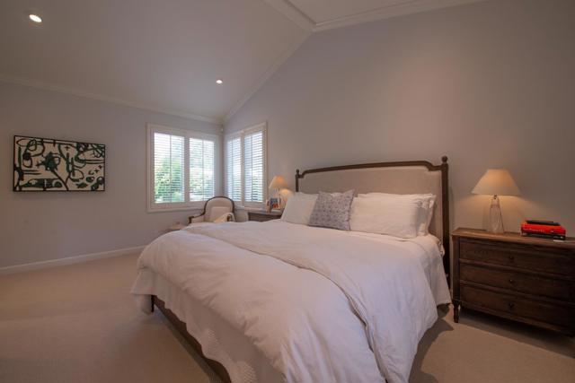 1360 Elder Avenue, Menlo Park CA: https://media.crmls.org/mediaz/a79189ac-4315-4f28-be4d-d93b4660c7ff.jpg