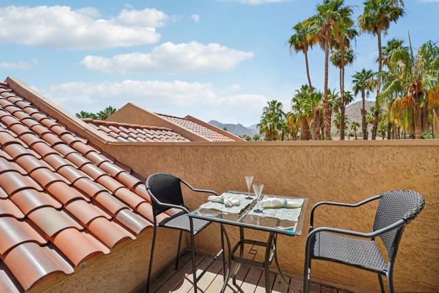 73475 Foxtail Lane, Palm Desert CA: https://media.crmls.org/mediaz/a79257fc-4282-4214-bad3-f9712a9d3f75.jpg