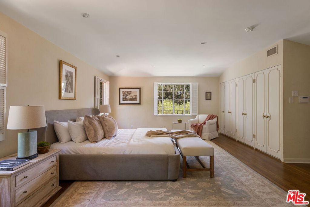 MLS #26862807 image #15