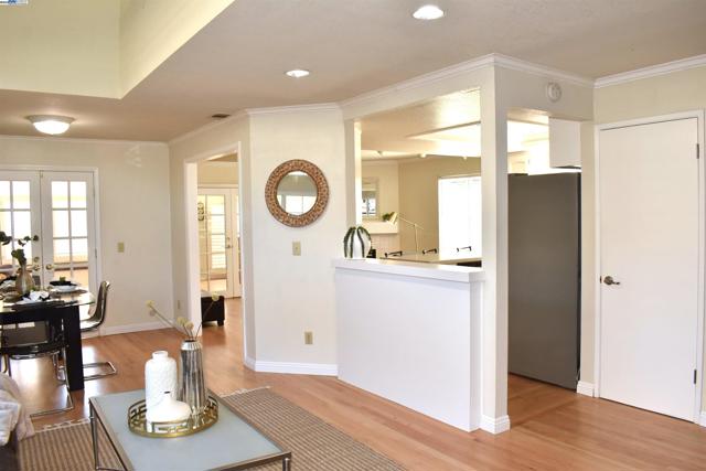 2864 El Capitan Dr, Pleasanton CA: https://media.crmls.org/mediaz/a7951b93-8c28-4328-add9-7c0d90ccd4df.jpg