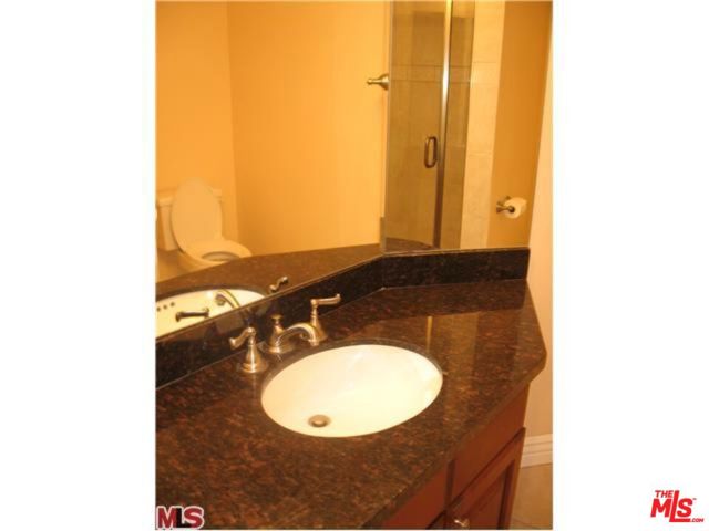 1135 S Rexford Drive, Los Angeles CA: https://media.crmls.org/mediaz/a7960aac-0b1b-4d66-a0e3-a6f59e578bce.jpg