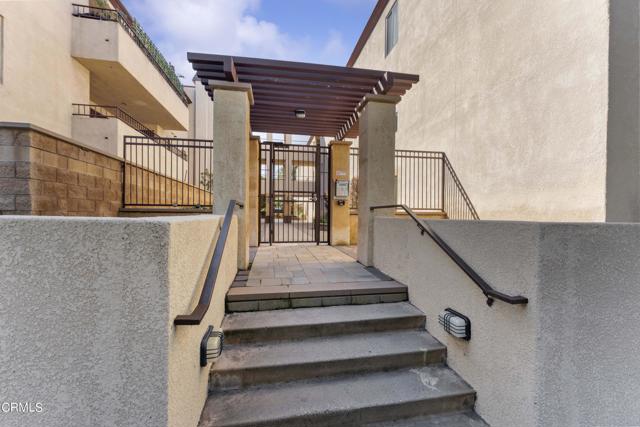 Detail Gallery Image 28 of 35 For 121 S Wilson Ave #102,  Pasadena,  CA 91106 - 2 Beds | 2 Baths