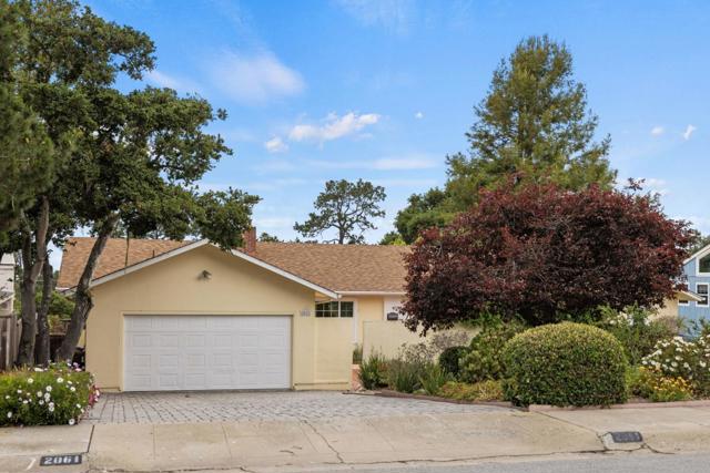 2061 Marsala Circle, Monterey CA: https://media.crmls.org/mediaz/a797a6fd-afb0-46e1-a0a2-2c379f851efc.jpg