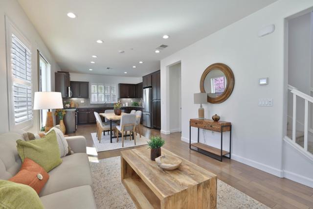 761 N 11th Street, San Jose CA: https://media.crmls.org/mediaz/a797c577-83f5-40d5-b620-2049ded88264.jpg