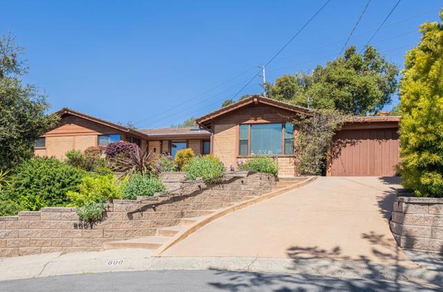 800 Adair Place, Del Rey Oaks CA: https://media.crmls.org/mediaz/a797f107-5d74-4314-b066-28305b536a20.jpg