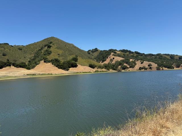 14056 Uvas Road, Morgan Hill CA: https://media.crmls.org/mediaz/a7999a08-b7cd-4b14-867b-ff6dfd811b4f.jpg