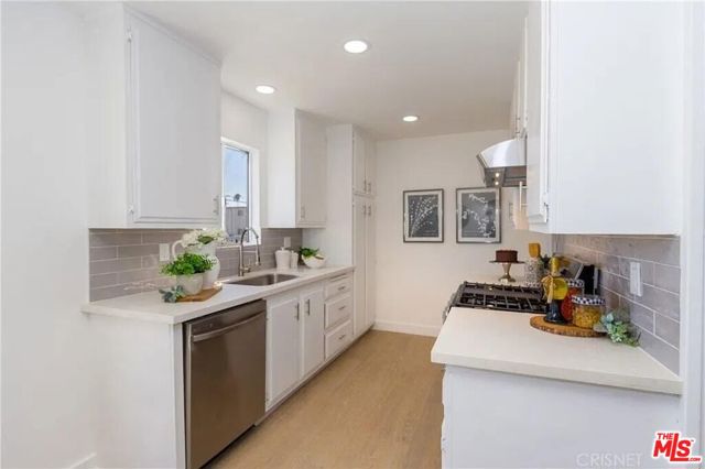 4350 Berryman Avenue, 10 photo 9