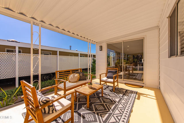 Detail Gallery Image 4 of 47 For 4700 Aurora Dr #98,  Ventura,  CA 93003 - 2 Beds | 2 Baths