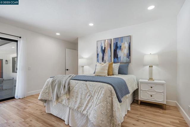1821 S Main St, Walnut Creek CA: https://media.crmls.org/mediaz/a79b1c99-0352-4d16-8606-88ac1b4c8a59.jpg