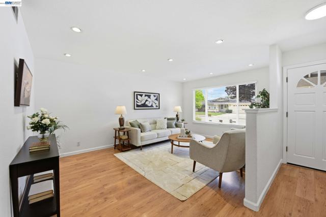 6387 Narcissus Ave, Newark CA: https://media.crmls.org/mediaz/a79b7821-4d1e-4a85-be1a-94e91d174838.jpg