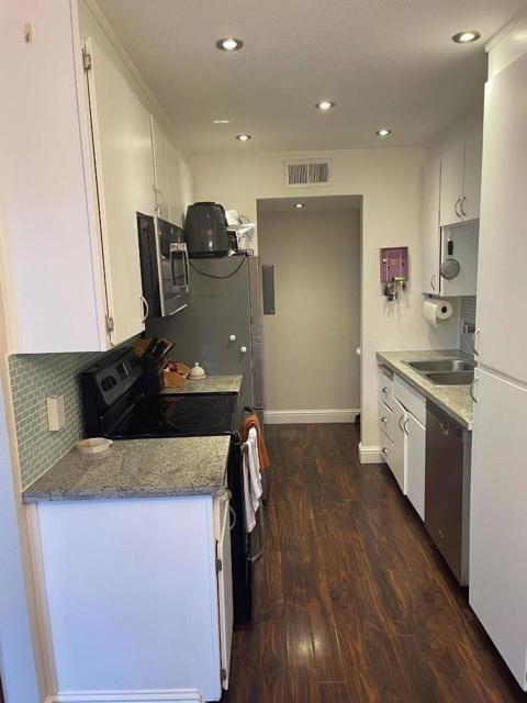 303 Tradewinds Drive, San Jose CA: https://media.crmls.org/mediaz/a79d166b-460e-4bd6-97f9-3b9b17dcd745.jpg