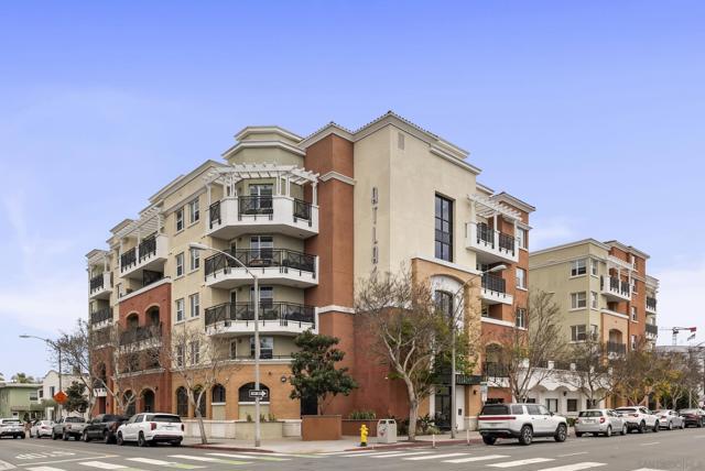 3687 4th Ave, San Diego CA: https://media.crmls.org/mediaz/a79d9aae-8af2-4713-b7ae-7f400784e577.jpg