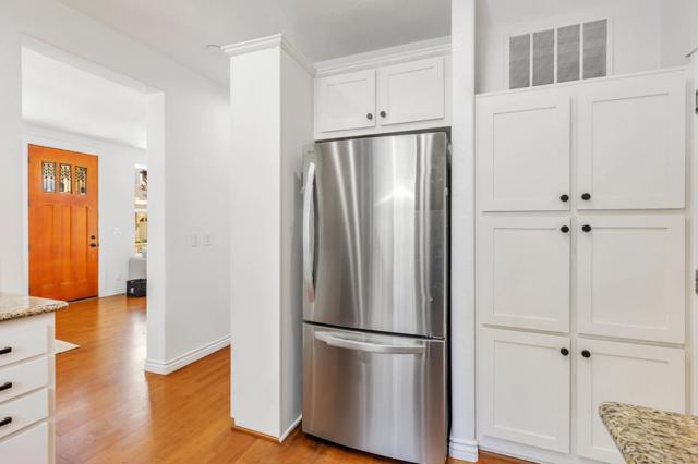 221 Creekside Village Drive, Los Gatos CA: https://media.crmls.org/mediaz/a79e8d40-e72b-414c-8f12-535d1ba46b40.jpg