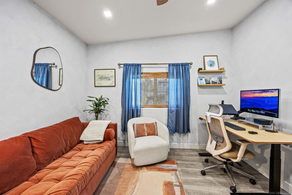 1936 Howard Ave - photo 10