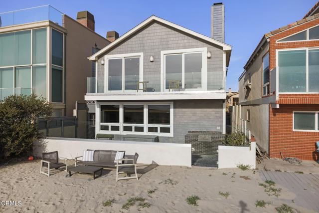 3541 Ocean Drive, Oxnard CA: https://media.crmls.org/mediaz/a79f614f-6ee9-4069-9c5e-618928849bd0.jpg