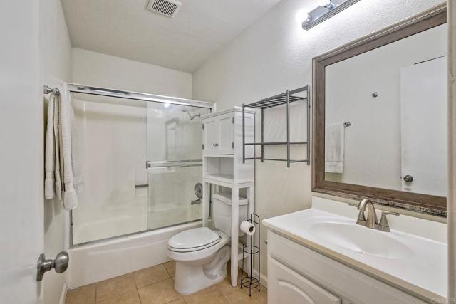 Detail Gallery Image 17 of 27 For 1350 N Escondido Bld #12,  Escondido,  CA 92026 - 1 Beds | 1 Baths