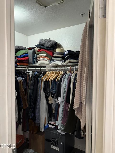 Detail Gallery Image 17 of 47 For 1174 Oyster Pl #15,  Oxnard,  CA 93030 - 4 Beds | 2/1 Baths