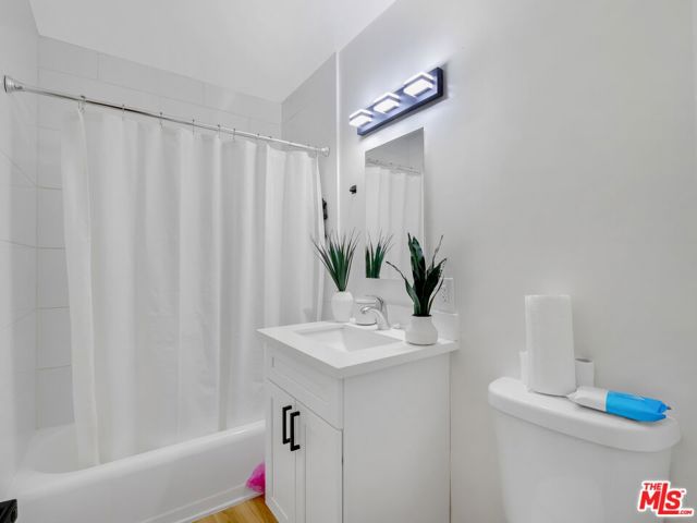 Image 10 of 14 For 917 Edgewood Street