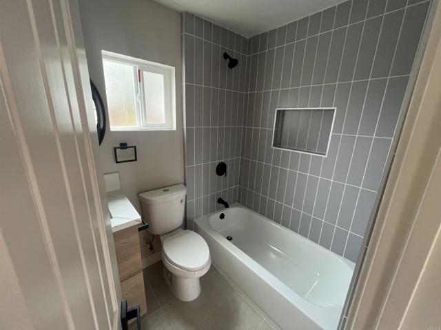 1021 D Street, Ramona CA: https://media.crmls.org/mediaz/a7a41b70-26a4-4c80-a494-fe6207307ac1.jpg