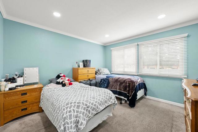 368 Coyote Creek Circle, San Jose CA: https://media.crmls.org/mediaz/a7a508af-ffa8-4a8e-a206-cde12d73fda6.jpg