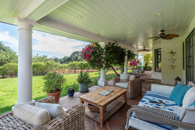 4498 Rayburn Street, Westlake Village CA: https://media.crmls.org/mediaz/a7a53ef3-368d-4ff8-b8af-ac0135388ca0.jpg