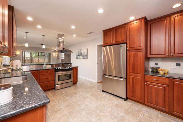 1903 Madison Avenue, Redwood City CA: https://media.crmls.org/mediaz/a7a7cbdc-756f-42c8-b1a0-7e3e66e54a08.jpg