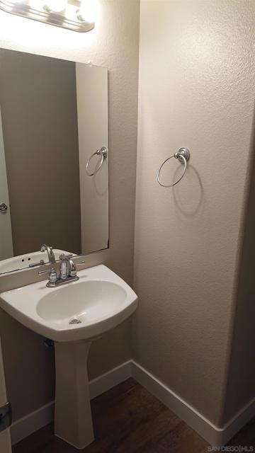 918 CAMINO DE LA REINA, San Diego CA: https://media.crmls.org/mediaz/a7a837c3-7be8-4508-ba66-9068e82d14f5.jpg