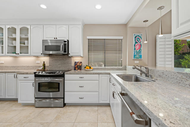 49165 Quercus Lane, Palm Desert, CA 92260
