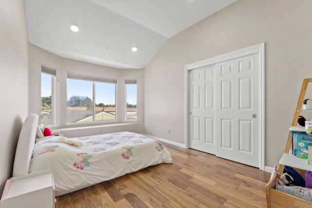 38173 Canyon Oaks Court, Fremont CA: https://media.crmls.org/mediaz/a7a924d7-e4be-4963-bece-01b357749a2f.jpg