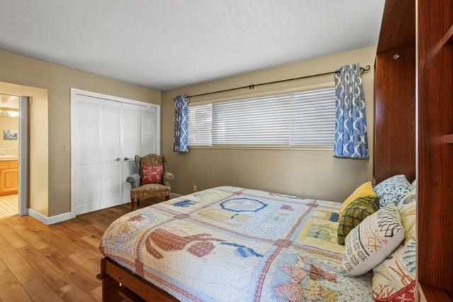 346 Kingsbury Drive, Aptos CA: https://media.crmls.org/mediaz/a7a9436a-93bd-4a03-b39c-533a62f4f934.jpg