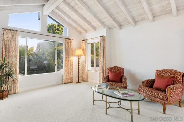 1059 Hymettus Ave, Encinitas CA: https://media.crmls.org/mediaz/a7a9600f-c159-4136-8169-a5dfc9a4e0b4.jpg