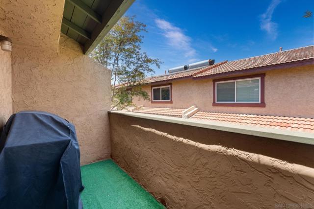 10794 Jeanne Ter, Santee CA: https://media.crmls.org/mediaz/a7a97bc4-bedb-40a4-bf43-b3ddbe14011e.jpg