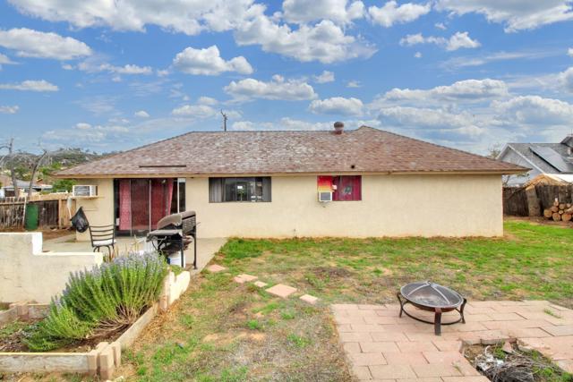 629 Pitman St, Escondido CA: https://media.crmls.org/mediaz/a7a9ba8c-e625-437f-9410-d5546592128f.jpg