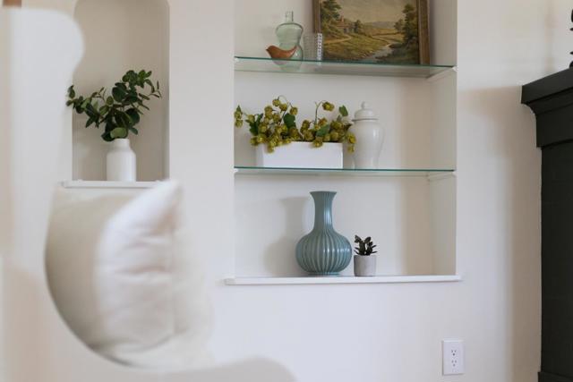 38 Roosevelt Street, Watsonville CA: https://media.crmls.org/mediaz/a7a9e006-0b1c-4d7e-9c2d-f6b1019efa53.jpg
