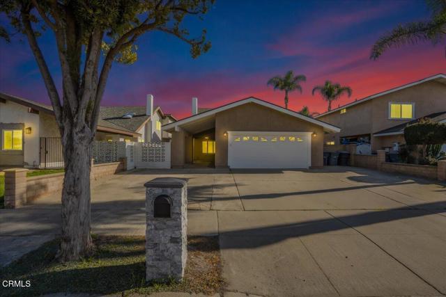 3630 Dallas Drive, Oxnard CA: https://media.crmls.org/mediaz/a7aa0a0b-c07c-45f4-8301-292efa59d8ac.jpg