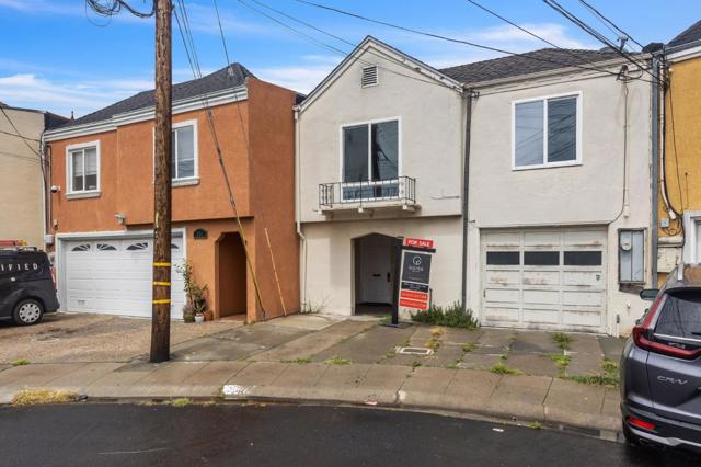 233 Village Way, South San Francisco CA: https://media.crmls.org/mediaz/a7aa16ad-e87b-4b20-9950-60e305c790cc.jpg