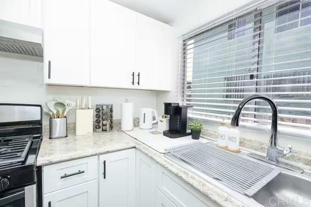 Detail Gallery Image 3 of 50 For 426 E Plaza, National City,  CA 91950 - – Beds | – Baths