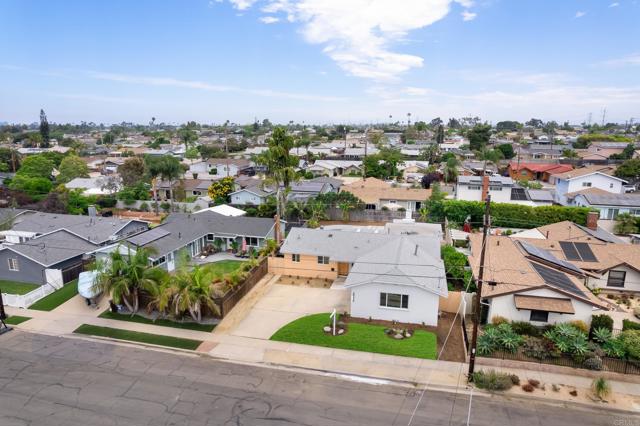 Detail Gallery Image 27 of 32 For 4936 Mount Elbrus Dr, San Diego,  CA 92117 - 4 Beds | 3 Baths
